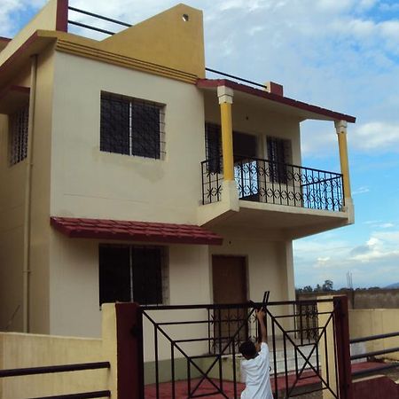 Hotel Kings Castle Guwahati Buitenkant foto