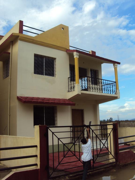 Hotel Kings Castle Guwahati Buitenkant foto