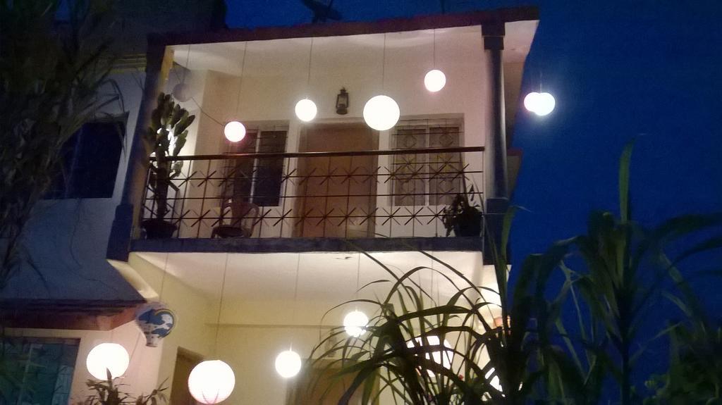 Hotel Kings Castle Guwahati Buitenkant foto